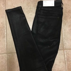 Brand New - American Eagle High Wasted Jegging